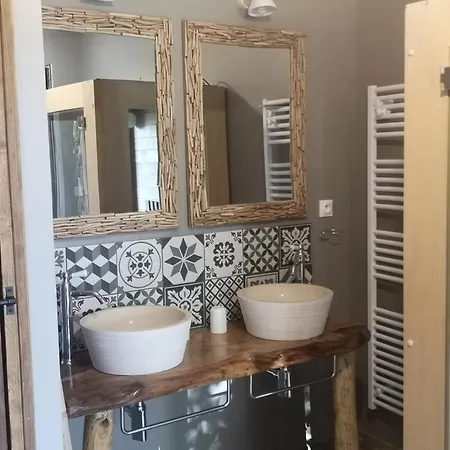 La Roulotte De La Trigalle Luxury tent